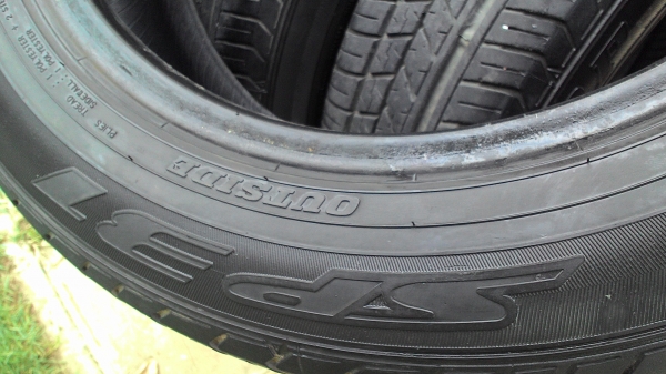 175/60R15 DUNLOP SP31 มี 3 เส้น tel.081-427-3941 175/60R15 DUNLOP SP31 มี 3 เส้น tel.081-427-3941