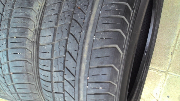 175/60R15 DUNLOP SP31 มี 3 เส้น tel.081-427-3941 175/60R15 DUNLOP SP31 มี 3 เส้น tel.081-427-3941