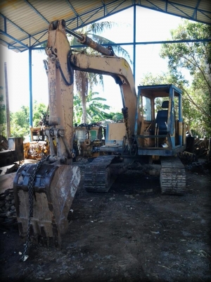 ขาย!! KOMATSU PC 60-L / 250.000 บาท. ราคาต่อรองได้