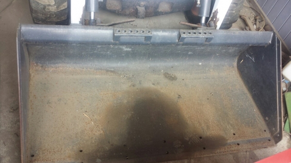 รถตัก BOBCAT S175 630ชม. สั่งนำเข้า หากท่านสามารถรอของได้ ติดต่อสอบถามได้เลยครับ