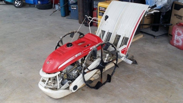 รถดำนา  MITSUBISHI รุ่น MP25  เก่าญี่ปุ่น ดำนา 2 แถว  ขนาดกระทัดรัด สภาพสวย