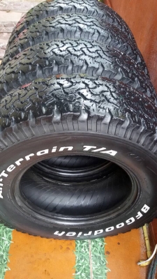 ยาง bf al 30 x 9.5 r15 สวยๆครับ ยาง bf al 30 x 9.5 r15 สวยๆครับ