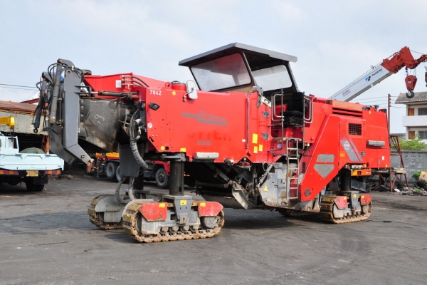 WIRTGEN W2200 Y2007 - Truck2Hand.com