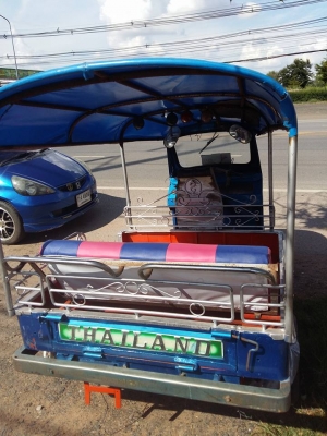 ขายสามล้อติดแก๊สเครื่อง 2 สูบ รถไม่ผุ เครื่องเงียบสตาร์ทติดง่ายพร้อมใช้ ราคาถูกสนใจสอบถาม0933270319