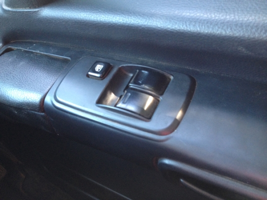 รถเจ้าของฝากขาย ขายสิบล้อดัมพ์ HINO FM8J 220 ซีรีส์ 500 ปี 55 กระจกไฟฟ้า ถุงลมนิรภัย ดัมพ์เหล็ก สองเพลา หัวคัสซีก็ขาย ไมล์140,000กม.