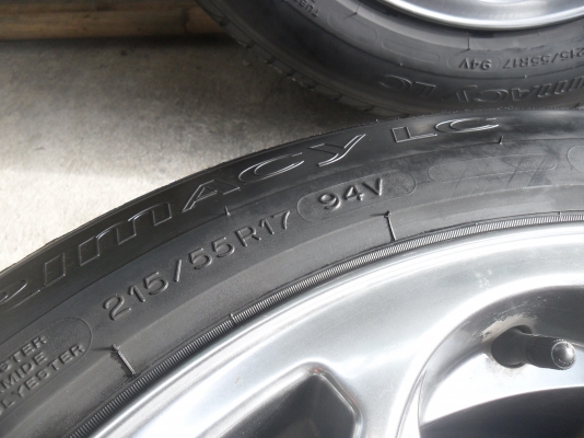 ล้อแม็ก 17นิ้ว 6รู พร้อมยาง สวยๆ 4 ล้อ ราคา 8900 บาท