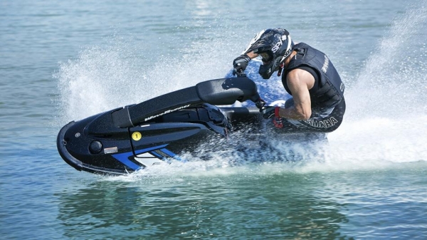 เปิดจองแล้ว 2015 YAMAHA SUPERJET 700CC ของมาปลายเดือนหน้าแล้วคร้า