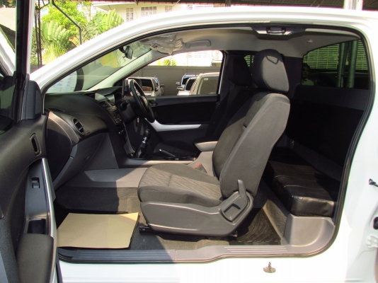 MAZDA BT50 PRO เครื่อง 2500 ปี 2013รถสวยมาก ใช้งานมาน้อย สภาพป้ายแดง สนใจติดต่อ 080-604-8422 ปุ้ย