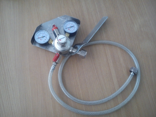 สายยางพร้อมเกจ์วัด MICRO MATIC ของอุปกรณ์ ถังเบียร์สด