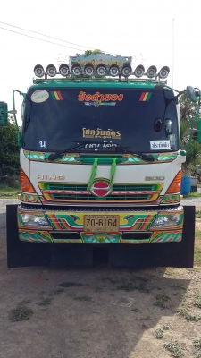 ขายสิบล้อเมก้า 251  ดั๊มสามมิตร 2 เพลา  ปี 53  ยางดี คัทซีสวย ภายในสวย ครบ แอร์เย็น