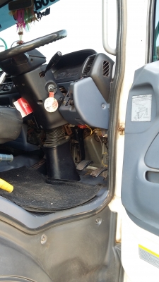 ขายสิบล้อเมก้า 251  ดั๊มสามมิตร 2 เพลา  ปี 53  ยางดี คัทซีสวย ภายในสวย ครบ แอร์เย็น