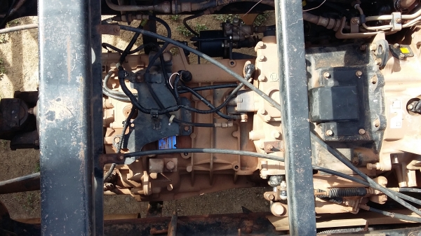 ขายสิบล้อเมก้า 251  ดั๊มสามมิตร 2 เพลา  ปี 53  ยางดี คัทซีสวย ภายในสวย ครบ แอร์เย็น