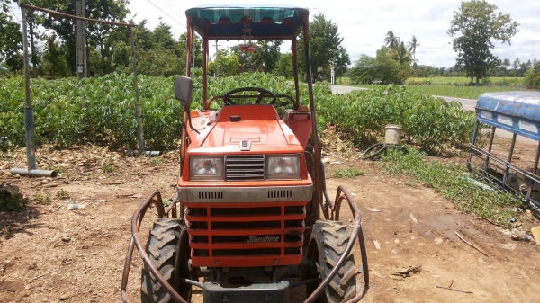 ขายรถไถเล็กเข้าไถในร่องอ้อยพร้อมใช้งาน