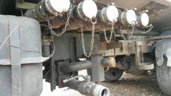 รถน้ำมัน16000ลิตร โหลดล่าง