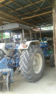 ขายรถไถฟรอ์ด6600แรงพร้อมไช้งานรถอยู่วังบัว คลองขลุง กำแพงเพชร  ราคา388000บาท  มีไบมีดหน้าหนึ่งอันผาน1ชุดผาน71อันพร้อมทะเบียน สนใจสอบุถามได้ที่081 3655997 อ๋าพร  พาเจริญ  ราคาต่อรองได้อีกนะครับ