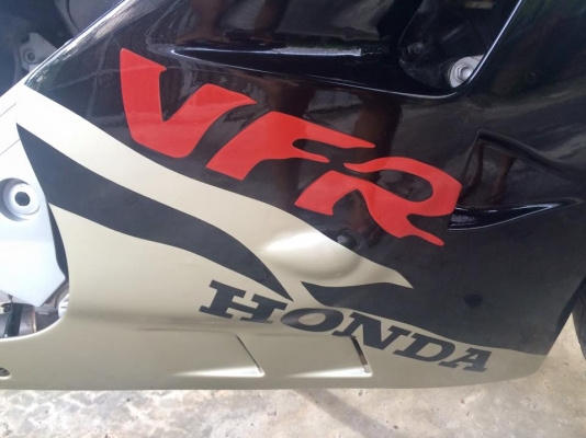 VFR400ทะเบียนแท้โอนขนส่งภาษี59สภาพพร้อมขี่ VFR400ทะเบียนแท้โอนขนส่งภาษี59สภาพพร้อมขี่