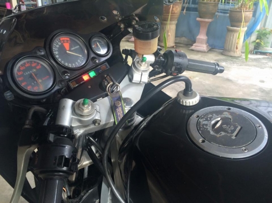 VFR400ทะเบียนแท้โอนขนส่งภาษี59สภาพพร้อมขี่ VFR400ทะเบียนแท้โอนขนส่งภาษี59สภาพพร้อมขี่