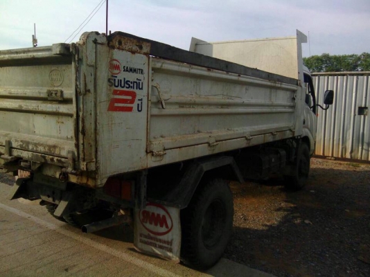 6 ล้อเล็กดั้มดิน 130 แรงปี 2556 รถสวยมาก เดิมๆ