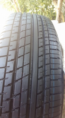 ขายล้อแม็กป้ายแดง nissan march mc 15"พร้อมยางปี15 สนใจติดต่อเล็กคลองสามครับ 081-3747940