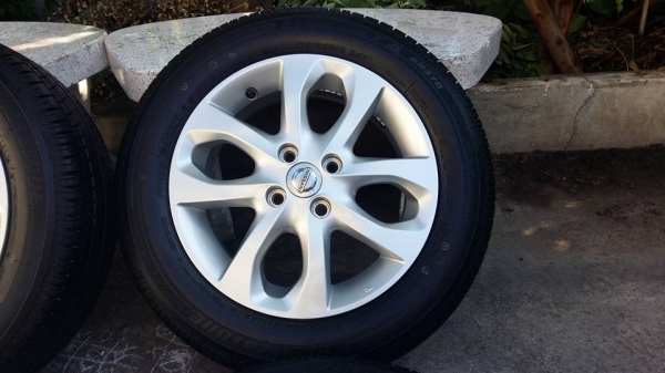 ขายล้อแม็กป้ายแดง nissan march mc 15"พร้อมยางปี15 สนใจติดต่อเล็กคลองสามครับ 081-3747940 ขายล้อแม็กป้ายแดง nissan march mc 15"พร้อมยางปี15 สนใจติดต่อเล็กคลองสามครับ 081-3747940