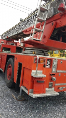 ขายรถดับเพลิง NISSAN UD สภาพสวย!!!!!! ขายรถดับเพลิง NISSAN UD สภาพสวย!!!!!!