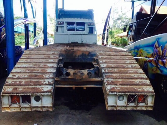 ขายดาวน์ 720000 รถ 10 ล้อท้ายลาด 2 เพลา 300 แรง ปี 2556 รถใช้น้อย 40000 กิโล ผ่อนแล้ว 30 เหลือ 30 งวด