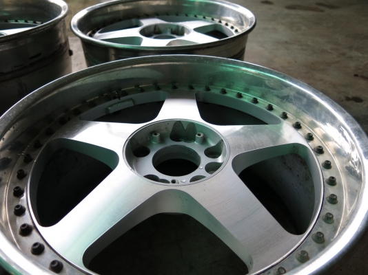 แม็ก 18" veilside แม็ก 18" veilside