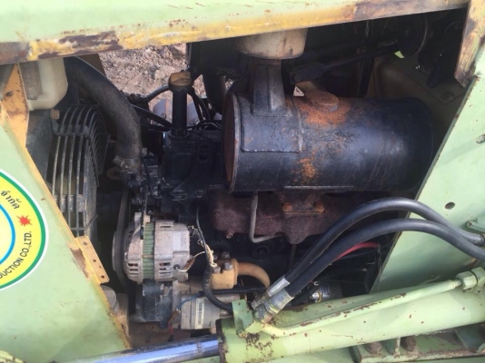 ขายแทร็กเตอร์ตีนตะขาบ