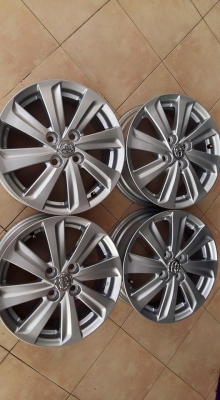 ขายล้อแม็กป้ายแดงToyota vios/yaris 15"×5.5" et45 4รู100 ล้อสีเดิม สนใจติดต่อเล็กคลองสามครับ 081-3747940 ขายล้อแม็กป้ายแดงToyota vios/yaris 15"×5.5" et45 4รู100 ล้อสีเดิม สนใจติดต่อเล็กคลองสามครับ 081-3747940