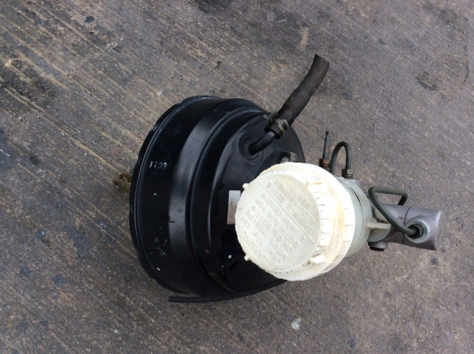 ขายหม้อลมเบรคชั้นครึ่งใส่ มิตซู ปาเจโร่ สตาด้า ไซโคลน L200  ราคาใบละ 1,800บาท