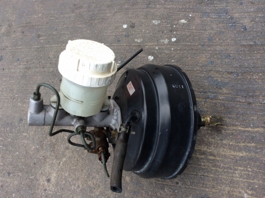 ขายหม้อลมเบรคชั้นครึ่งใส่ มิตซู ปาเจโร่ สตาด้า ไซโคลน L200  ราคาใบละ 1,800บาท