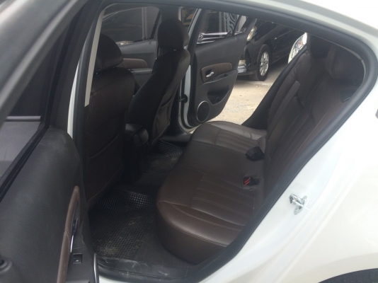 CRUZE 1.6 โฉมใหม่ล่าสุด ตัวท้อปเบาะหนัง สนใจติดต่อ 080-604-8422 ปุ้ย