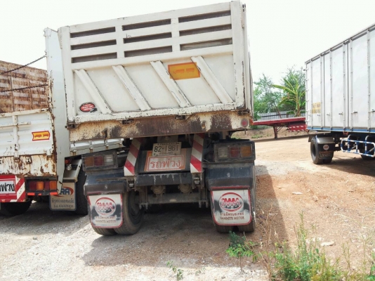 ขายด่วนครับ หางเซมิดั้ม 3 เพลา ปี 52 ศามมิตร สวยๆ พร้อมให้กับ มี 2 หาง