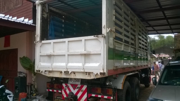 ขาย 10 ล้อ HINO MEGA 320 ปี 49 ดั้มคอกเกษตรสูง 7 ราว มีระบบลากพ่วง คัสซีสวยตลอดเส้น เครื่องเดิม เกียร์เดิม รถวิ่งน้อย ขาย 10 ล้อ HINO MEGA 320 ปี 49 ดั้มคอกเกษตรสูง 7 ราว มีระบบลากพ่วง คัสซีสวยตลอดเส้น เครื่องเดิม เกียร์เดิม รถวิ่งน้อย