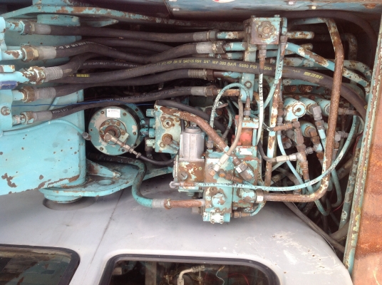 ขายด่วน !!! รถแม็คโค ล้อยาง KOBELCO SK100w รถใน สภาพสวย มีเอกสาร พร้อมขาย พร้อมใช้งาน (เจ้าของขายเอง)