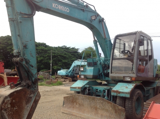 ขายด่วน !!! รถแม็คโค ล้อยาง KOBELCO SK100w รถใน สภาพสวย มีเอกสาร พร้อมขาย พร้อมใช้งาน (เจ้าของขายเอง)
