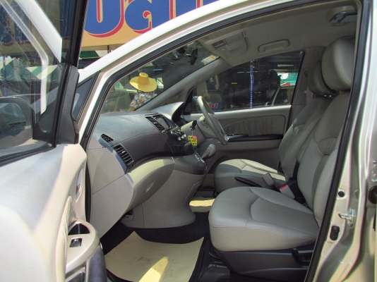 MITSU SPACE WAGON ปี2004 รถครอบตรัวสวยๆ ราคาเบาๆ 399,000 สนใจติดต่อ 080-604-8422 ปุ้ย