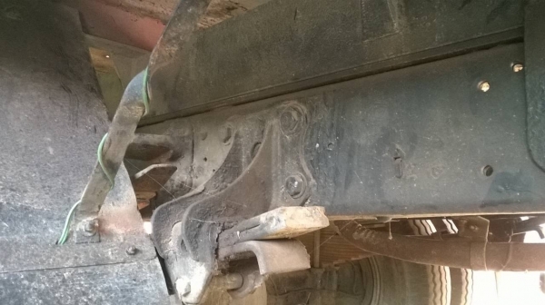 ขาย 6 ล้อ HINO FD176A ยาว 6 เมตร ยาง 8.25/16 เครื่อง EH700 168 แรงม้า คัสซีสวยตลอดเส้น พาวเวอร์ ทะเบียนครบพร้อมโอนครับ