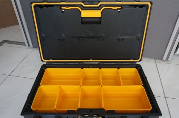 ขาย กล่องเก็บเครื่องมือ