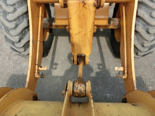 ขาย รถตัก KOMATSU 510 กรองเดี่ยว ซีเรียลสูง 16,914 นำเข้าจากญี่ปุ่น 090-986-2521 อ๊อบ ขาย รถตัก KOMATSU 510 กรองเดี่ยว ซีเรียลสูง 16,914 นำเข้าจากญี่ปุ่น 090-986-2521 อ๊อบ