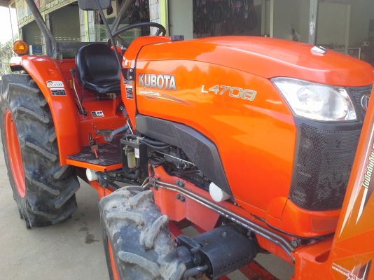 ขาย แทรกเตอร์ KUBOTA L4708 ถูกๆ สวยๆ เครื่องดี เกียร์ดีคับ สีเดิมๆ 970 ช.ม