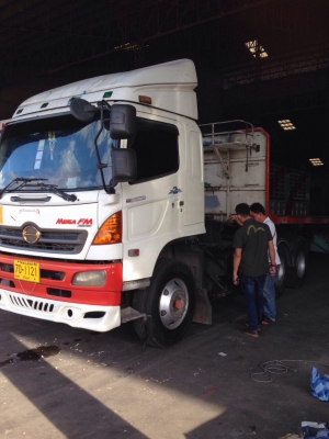 ต้องการขายรถฮีโน่เมก้ายูโรทูเครื่อง320แรง{จัดไฟแน๊นได้1200000