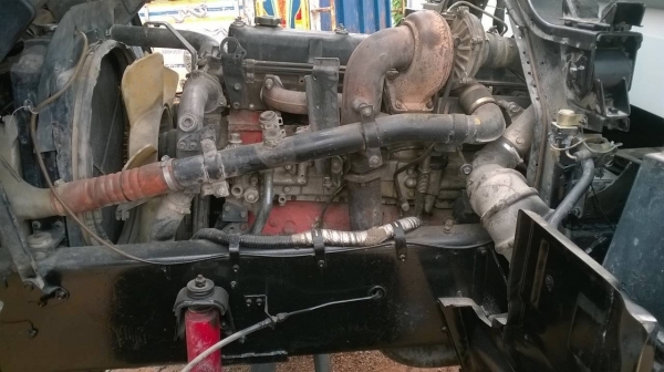 ขาย 10 ล้อดั้ม ISUZU DECA 270 ปี 43 คัสซีสวย เครื่องดี เกียร์เดิม ช่วงล่างแน่น มีระบบลากพ่วงขาดลำโพง ทะเบียนพร้อมโอน