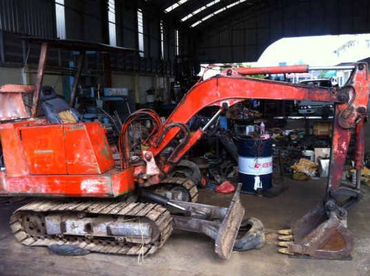 ขายหรือให้เช่า แมคโคคูโบต้า KH-027 เทียบ PC 30 ขายหรือให้เช่า แมคโคคูโบต้า KH-027 เทียบ PC 30