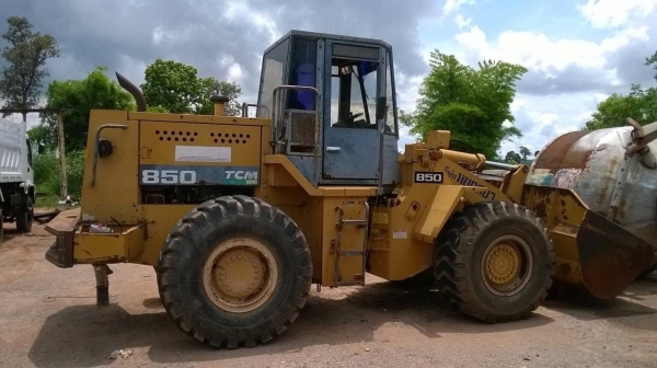 ขายรถตักพร้อมใช้ TCM 850 เอกสารใบอินวอยซ์ ขายรถตักพร้อมใช้ TCM 850 เอกสารใบอินวอยซ์