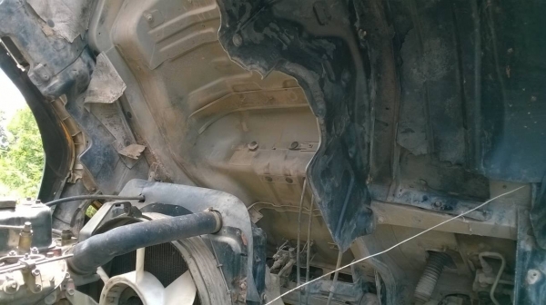 ขายตามสภาพ ISUZU DECA 270 ปี 43 คัสซีสวยตลอดเส้น ช่วงล่างแน่น เครื่องส้ม เกียร์เดิม ZF ทะเบียนพร้อม