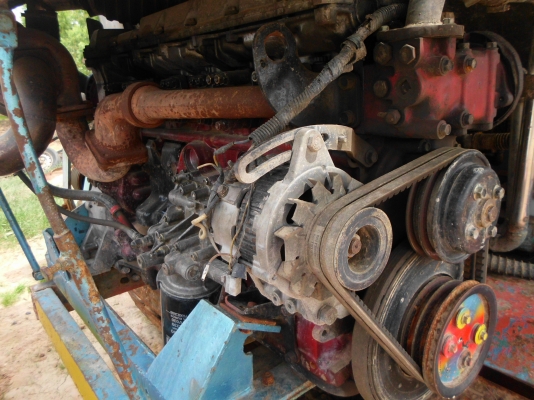 ขายรถเกี่ยว ส.ทวีเอ็นจิเนียริ่ง อุ้ม 2.5ตัน ตัวเดิน 12 เครื่องอีซูสุ205แรง ปั้มไดกิ้นคู่22 หน้าเกี่ยว 3ม.