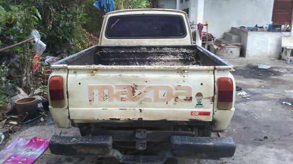 ขายมาสด้าเล็กแค็ปเครื่องดีเชล2Dโตโยต้าเครื่อดีขับมันช่วงล่างดีไปไหนไปกัน ขายมาสด้าเล็กแค็ปเครื่องดีเชล2Dโตโยต้าเครื่อดีขับมันช่วงล่างดีไปไหนไปกัน