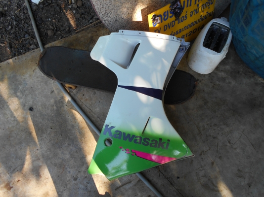 รถสวยสภาพดีเครื่องนี่มพร้อมใช้โชกน้าหลังดีเครื่องไม่ยื้ม