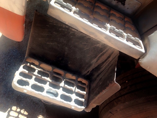 **1,200,000 บ.ต่อรอง/// หัวลากพร้อมหางดั้ม NISSAN UD 290 **ขาย NISSAN UD CWM430 290HP 10ล้อหัว2เพลา พร้อมหางเซมิดั้ม NISSAN DIESEL CWM430HT PE6-Turbo 290HP เครื่องเดิม เกียร์เดิม แน่น แรง เกียร์ดีไม่มีหลุดครับ ช่วงล่างเดิม คัสซีใหญ่ สวย ไม่มีปะไม่มีดามครั **1,200,000 บ.ต่อรอง/// หัวลากพร้อมหางดั้ม NISSAN UD 290 **ขาย NISSAN UD CWM430 290HP 10ล้อหัว2เพลา พร้อมหางเซมิดั้ม NISSAN DIESEL CWM430HT PE6-Turbo 290HP เครื่องเดิม เกียร์เดิม แน่น แรง เกียร์ดีไม่มีหลุดครับ ช่วงล่างเดิม คัสซีใหญ่ สวย ไม่มีปะไม่มีดามครั